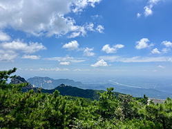 谁懂我可以往上爬，但你不能让我这个路下山-天柱山周末两天旅行