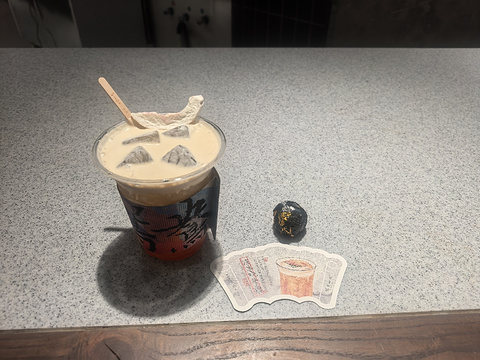 茶颜悦色(鸿盛大厦店)旅游景点攻略图