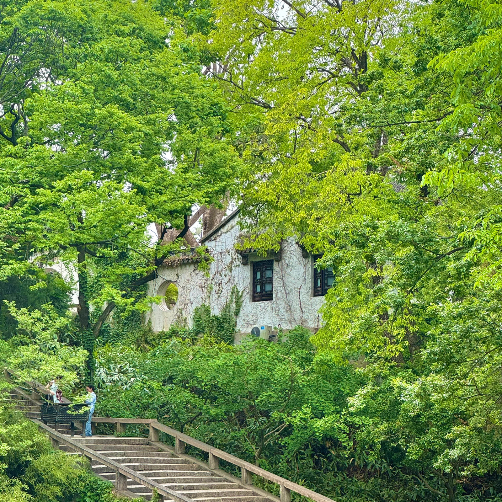 苏州虎丘山风景名胜区实拍图6