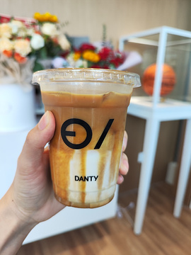 DANTY COFFEE丹缇(崂山万象汇店)旅游景点攻略图