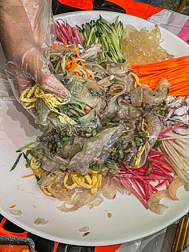 梨弎岁碳火烤肉(慈溪吾悦店)旅游景点攻略图