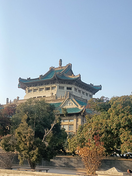 武汉大学旅游景点攻略图