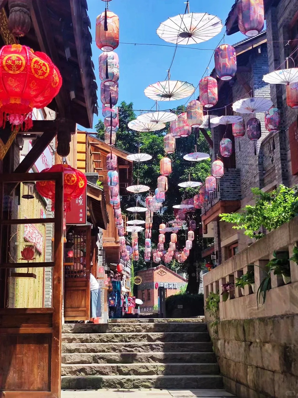 山城巷➡️十八梯➡️戴家巷➡️洪崖洞图片