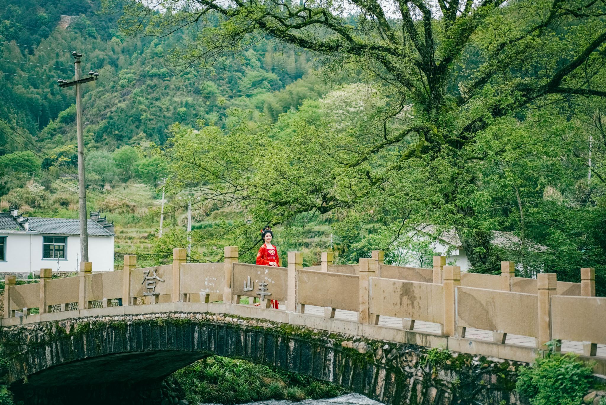 上饶五府山2天1晚旅行攻略，观青山赏秀水感受民俗