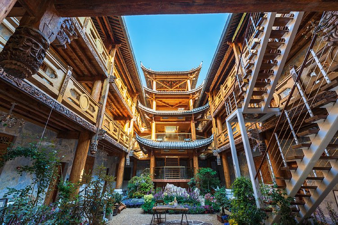 丽江丽江一半诗意远方一半人间烟火