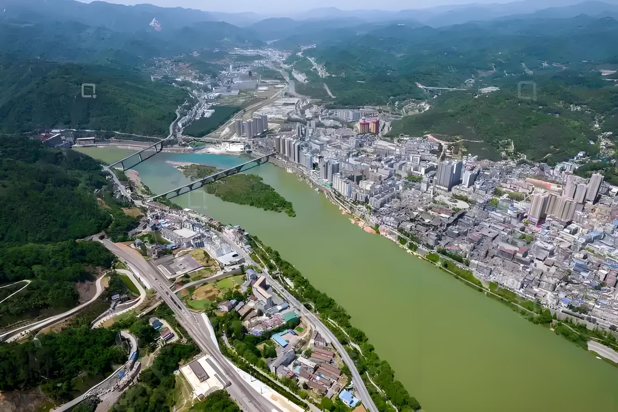 逛老街游后柳水乡、鬼谷岭，在石泉休闲度假好安逸