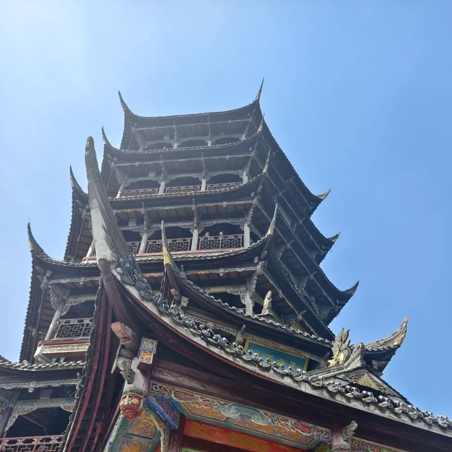 都江堰玉垒山公园实拍图