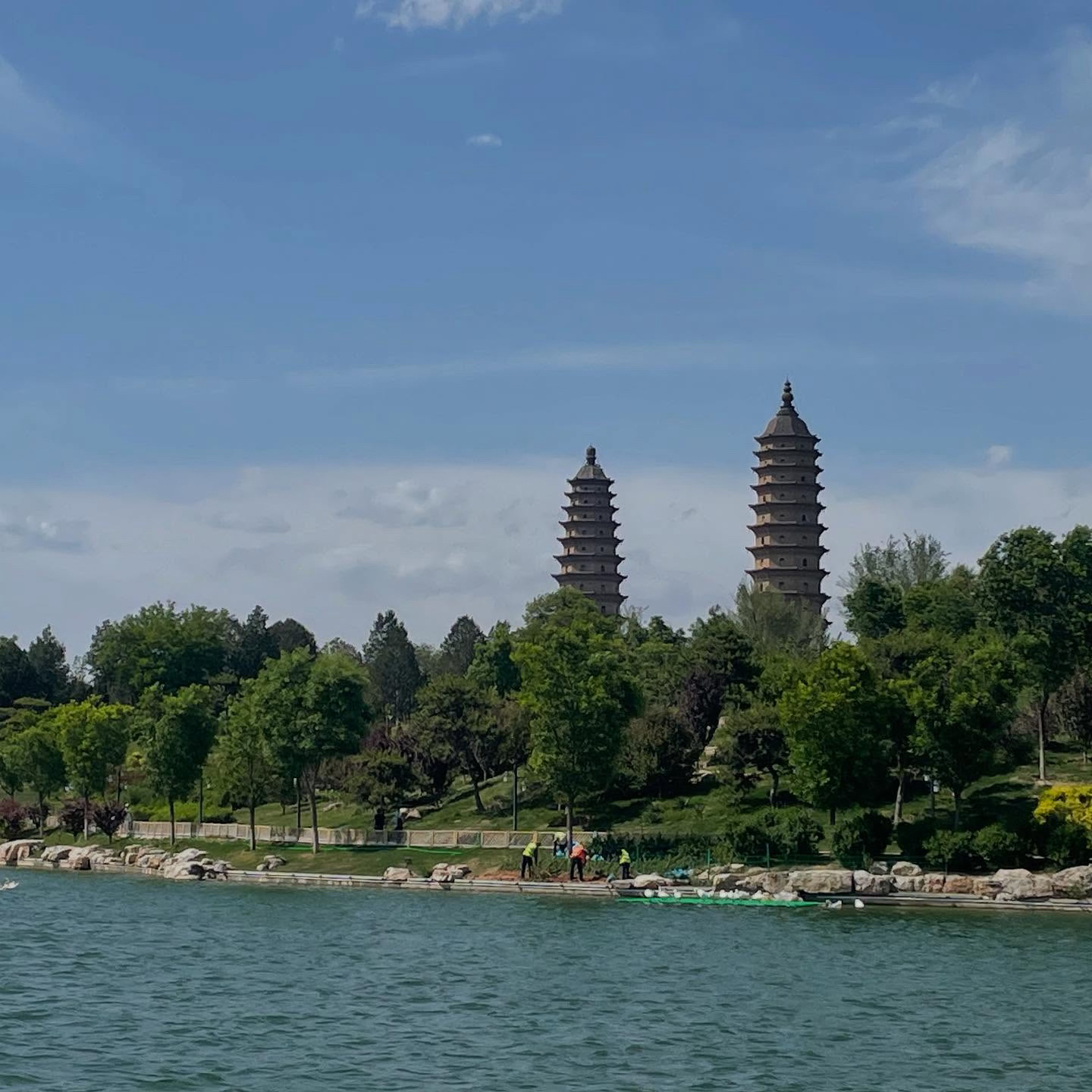 太原双塔寺实拍图