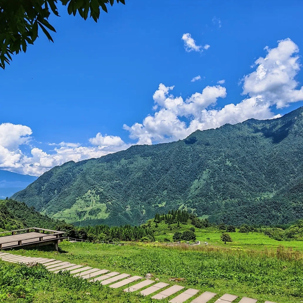 峨边黑竹沟风景名胜区实拍图