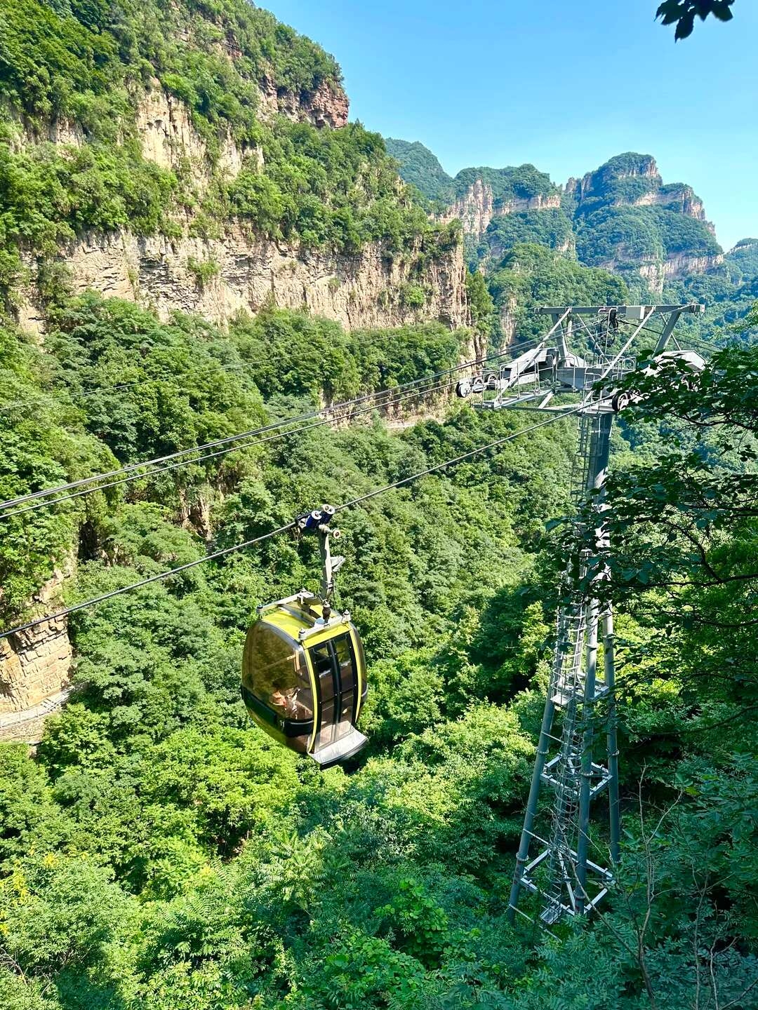兴隆山景区-万佛崖实拍图