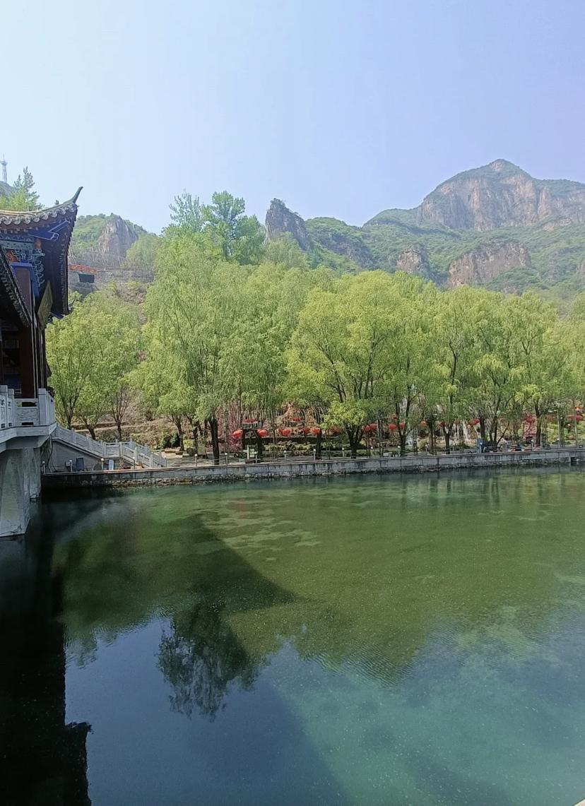 平山沕沕水生态风景区实拍图