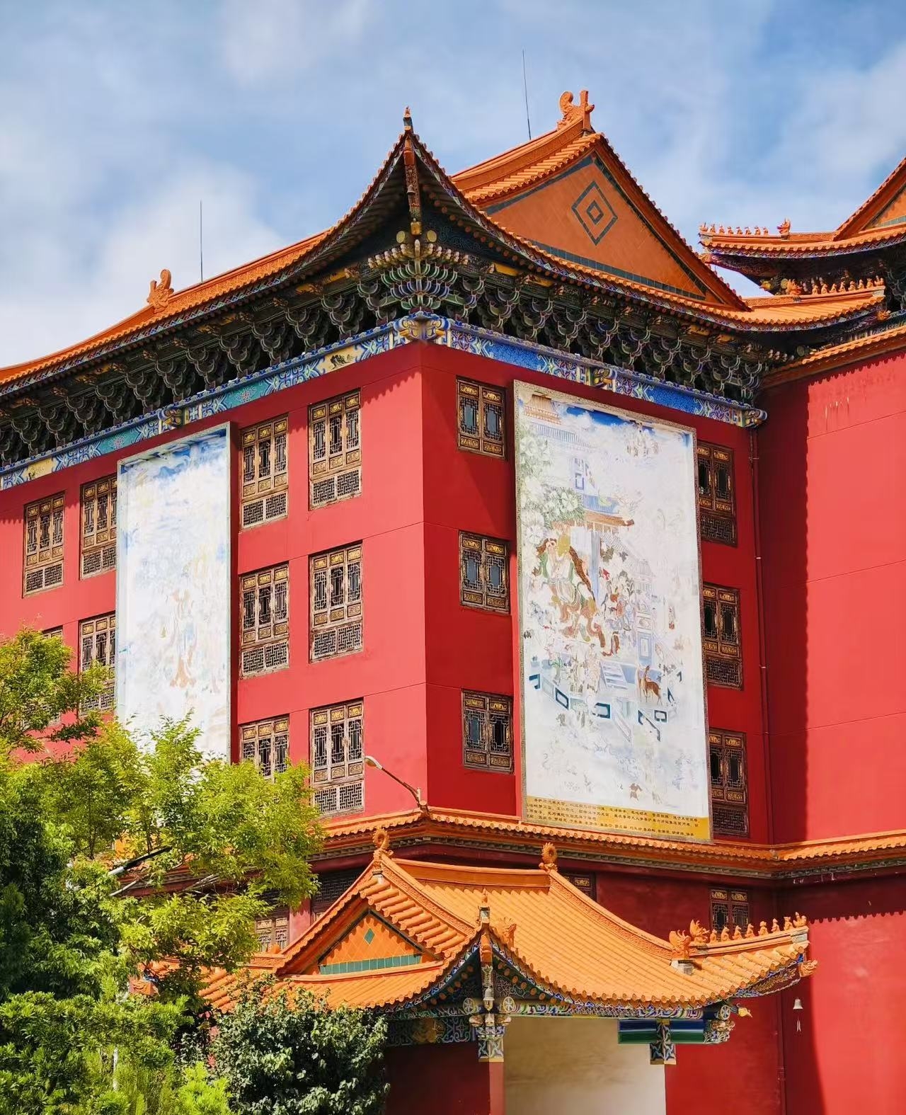昆明宝华寺实拍图