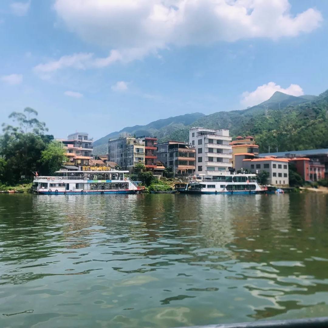清远飞来寺实拍图