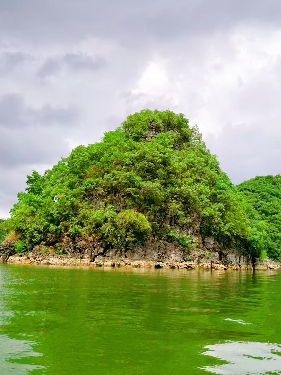 贵阳百花湖风景区实拍图