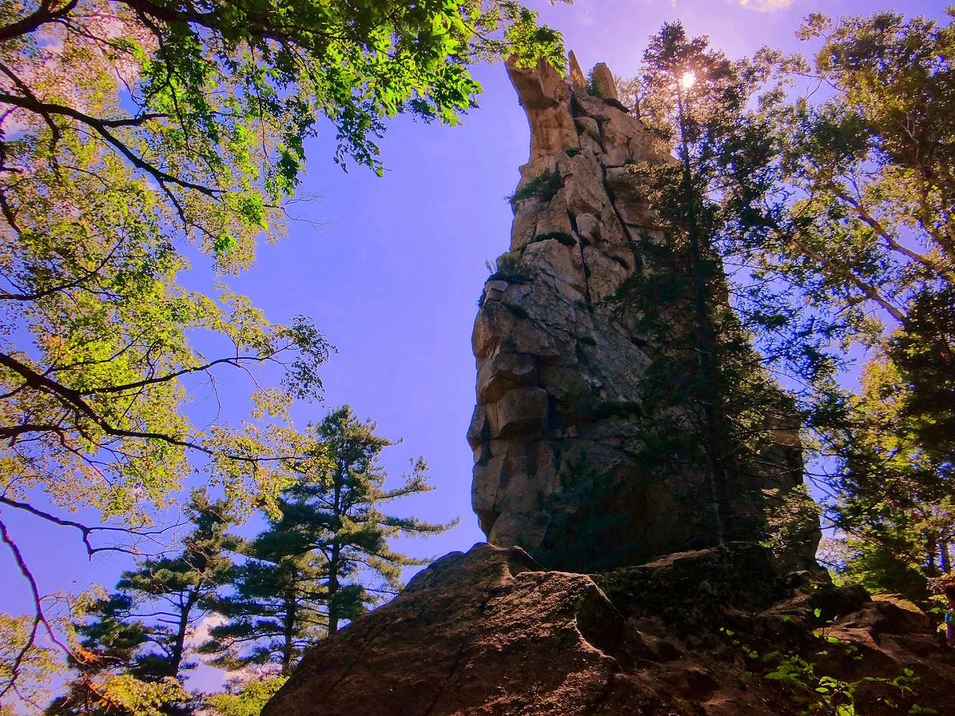 崇州鸡冠山实拍图