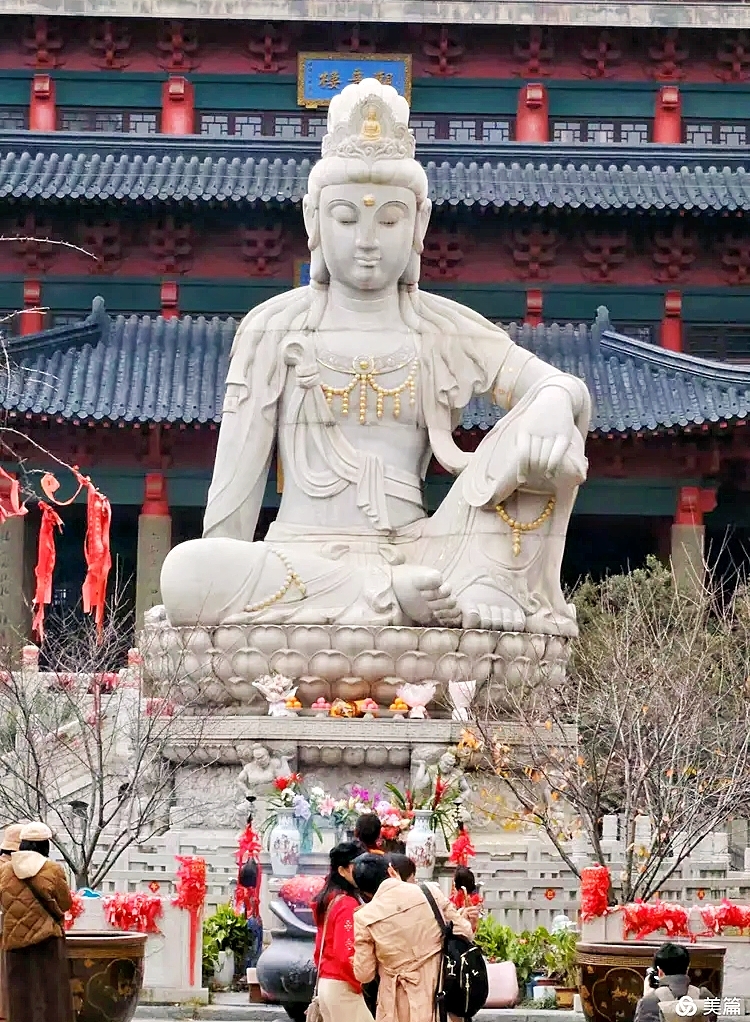 南京中央路实拍图