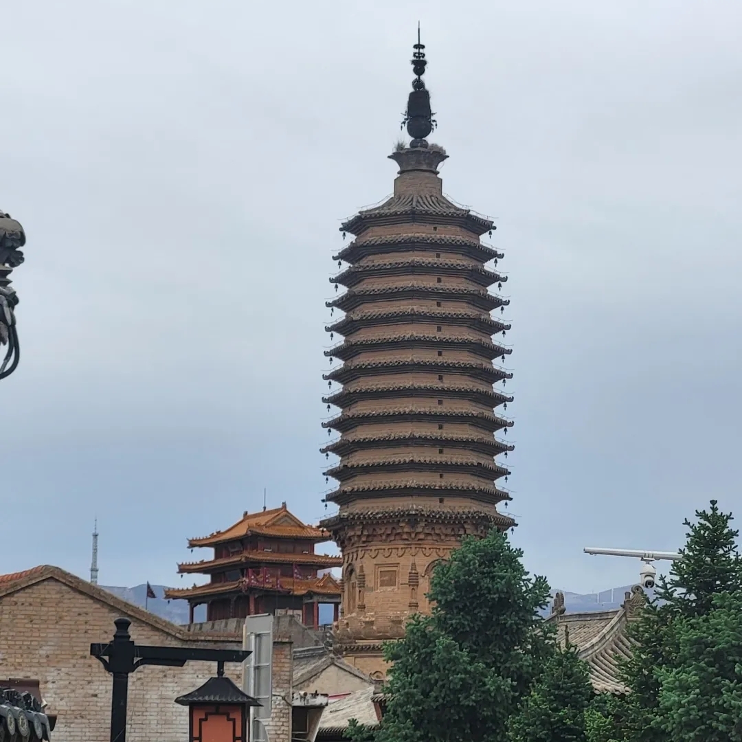 蔚县蔚州古城景区实拍图